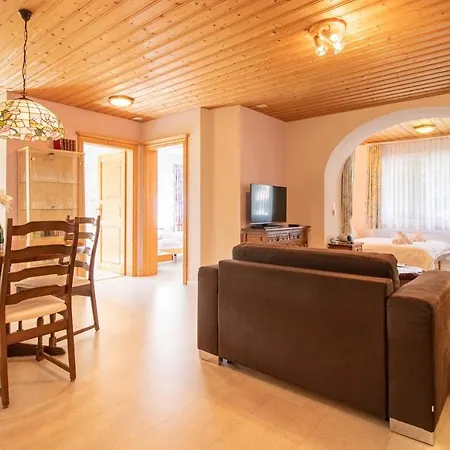 Apartment Haus Padrun 1 Arosa